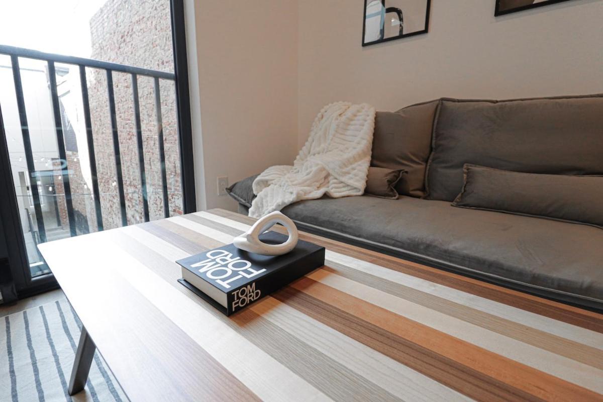 Unit 6 With Queen Sofa Bed In The Heart Of Dc * Washington